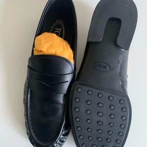 Tod’s Leather Penny Loafer